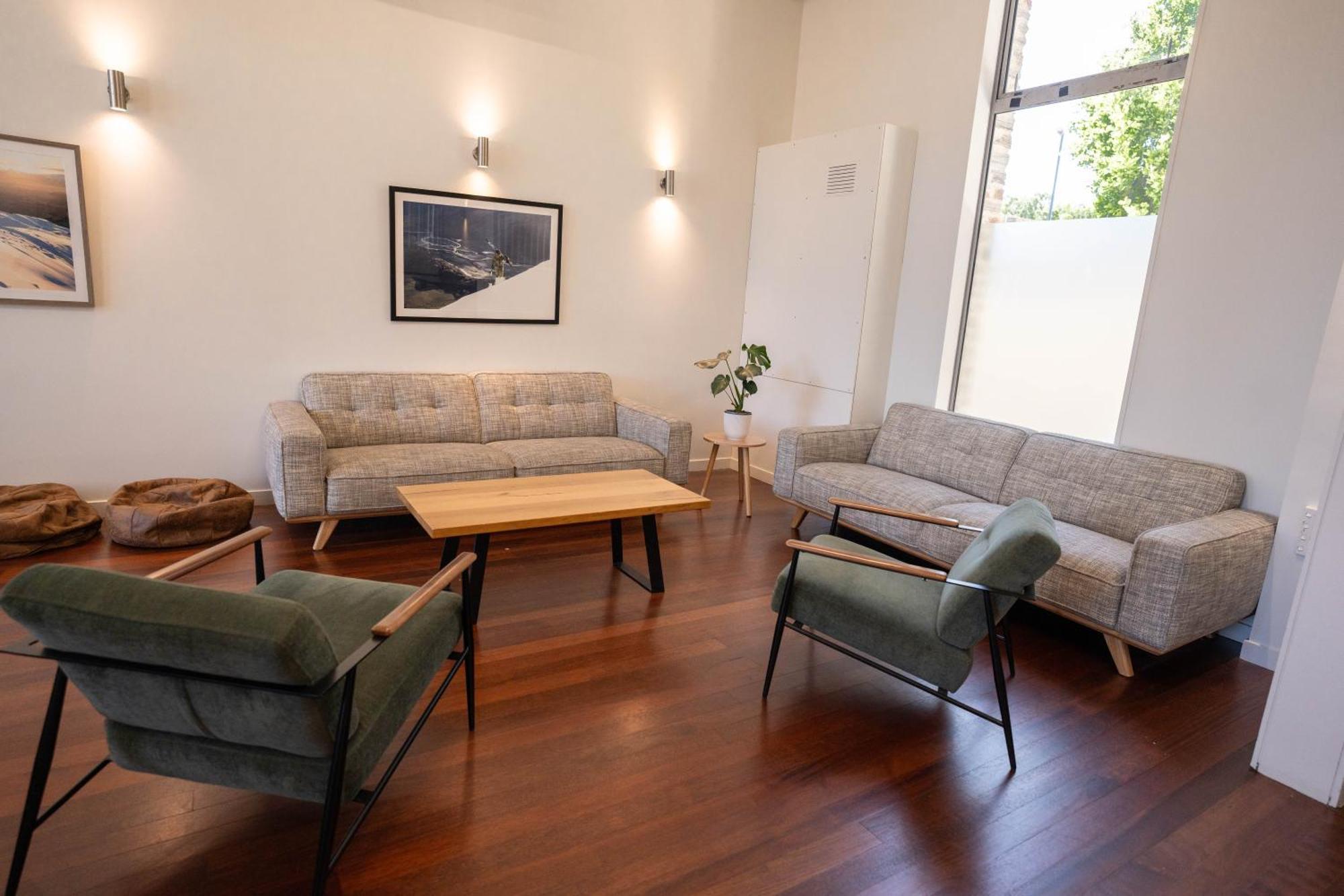 The Brownston Hostel Wanaka Dış mekan fotoğraf